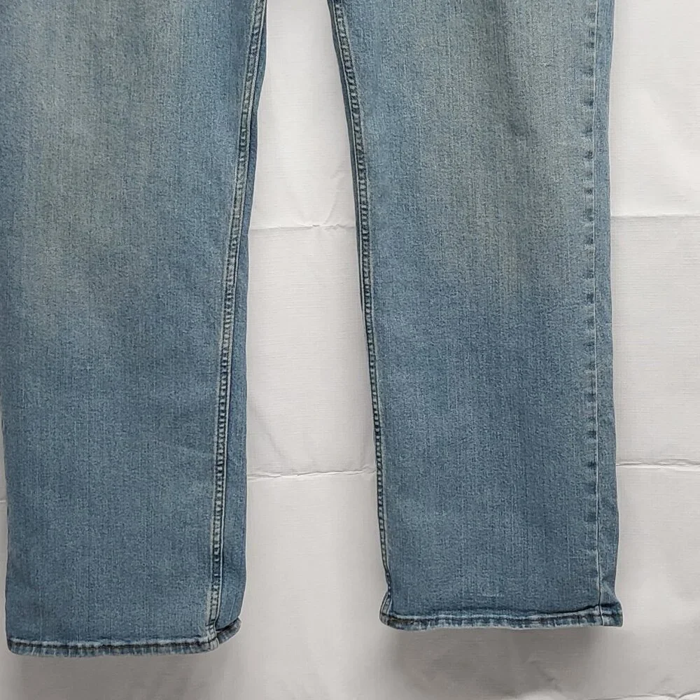 Levi Strauss Signature Jeans Mens Relaxed Fit 40X32 (Fit 42 X 32 ) Stretch - Picture 3 of 16